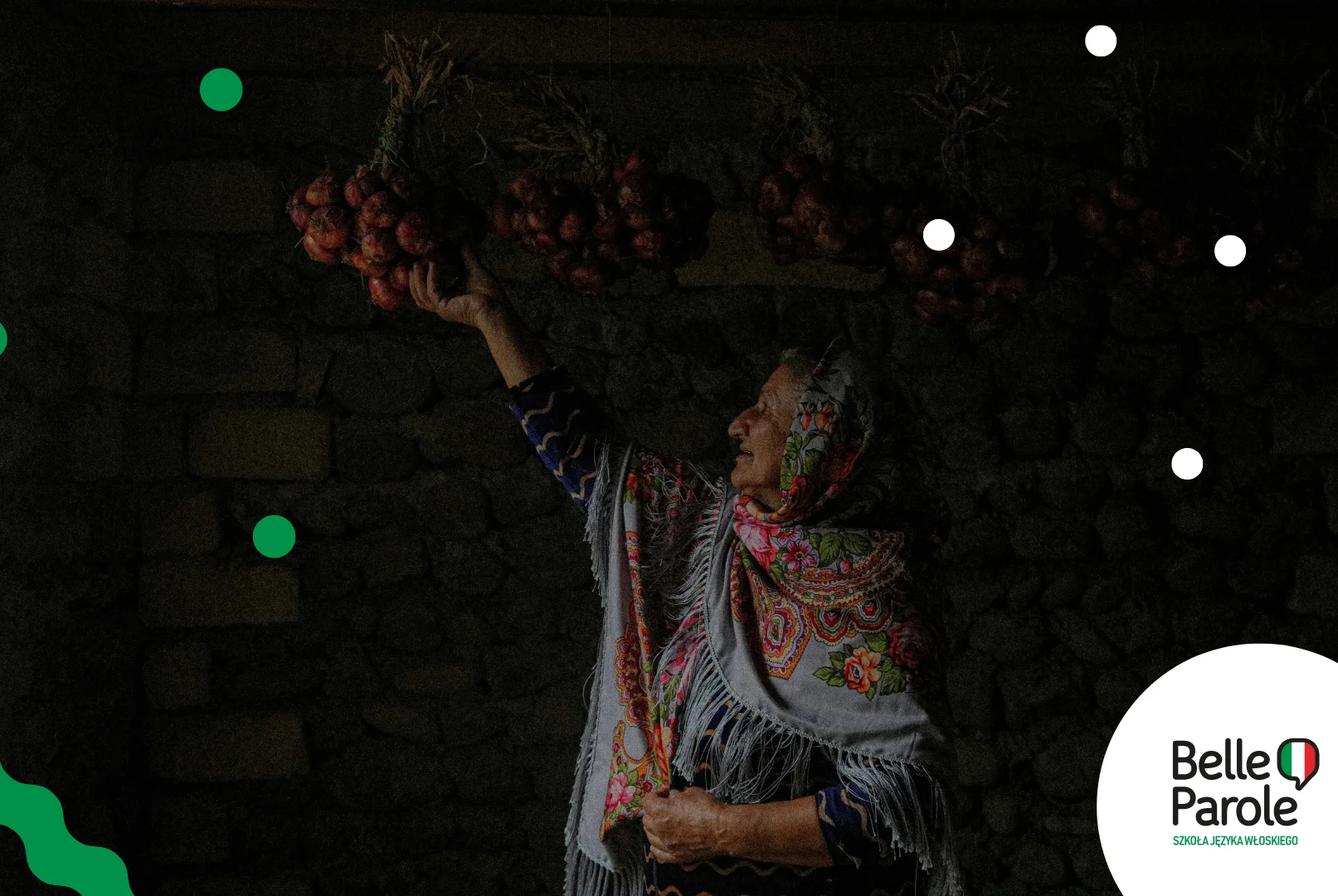 Przesądy włoskie głoszą, że czosnek ma zapewnić szczęście i odstraszyć złe duchy